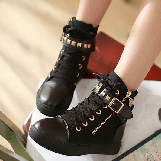 WOMEN'S ROCKER BOOT (white/black)