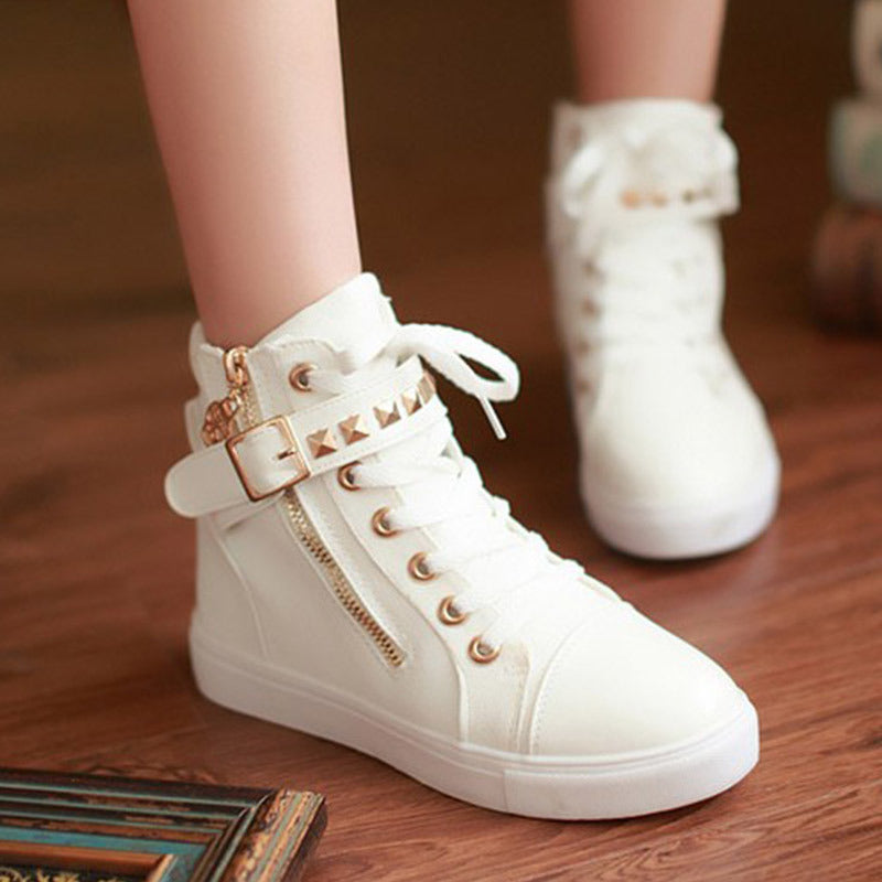 WOMEN'S ROCKER BOOT (white/black)