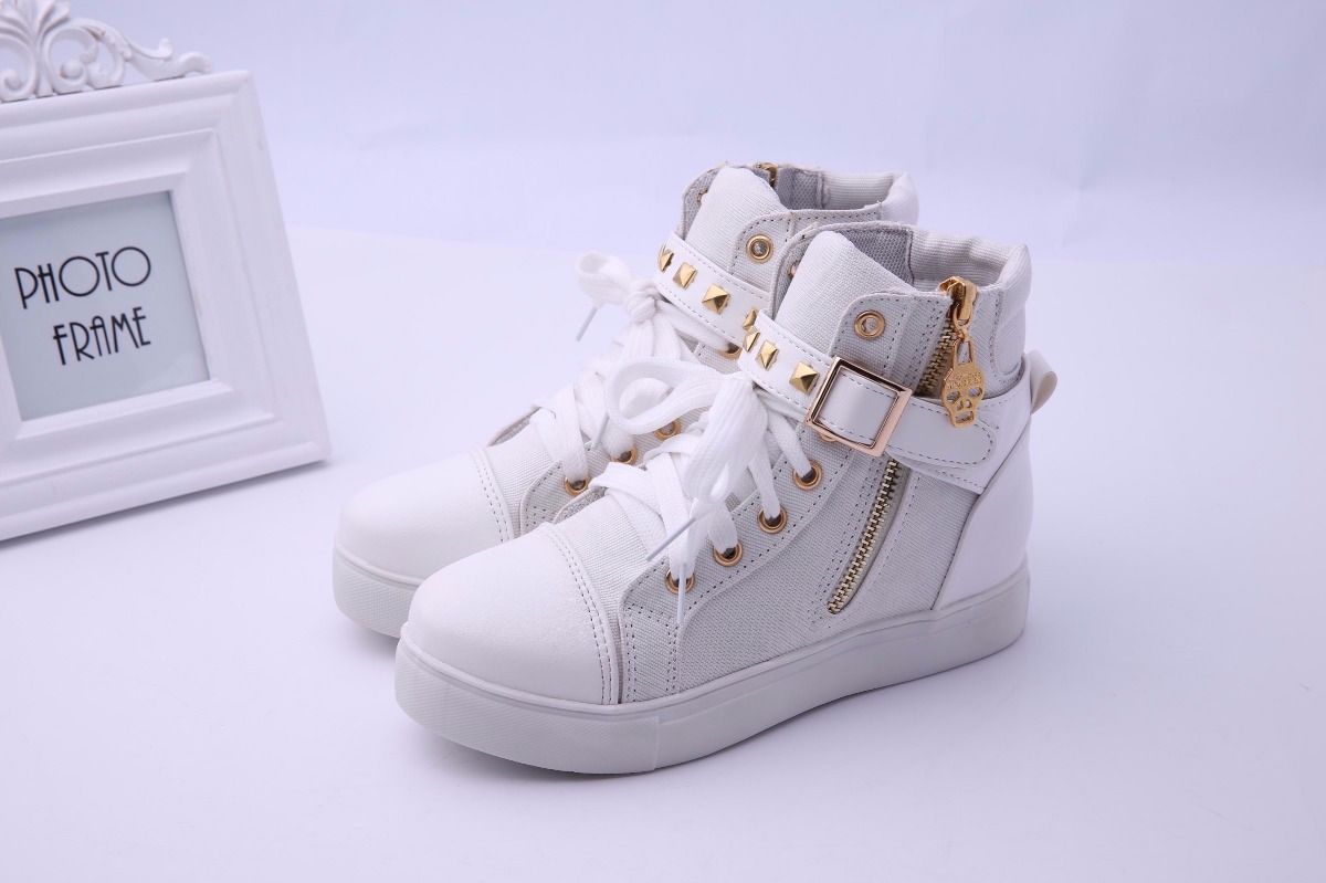 WOMEN'S ROCKER BOOT (white/black)