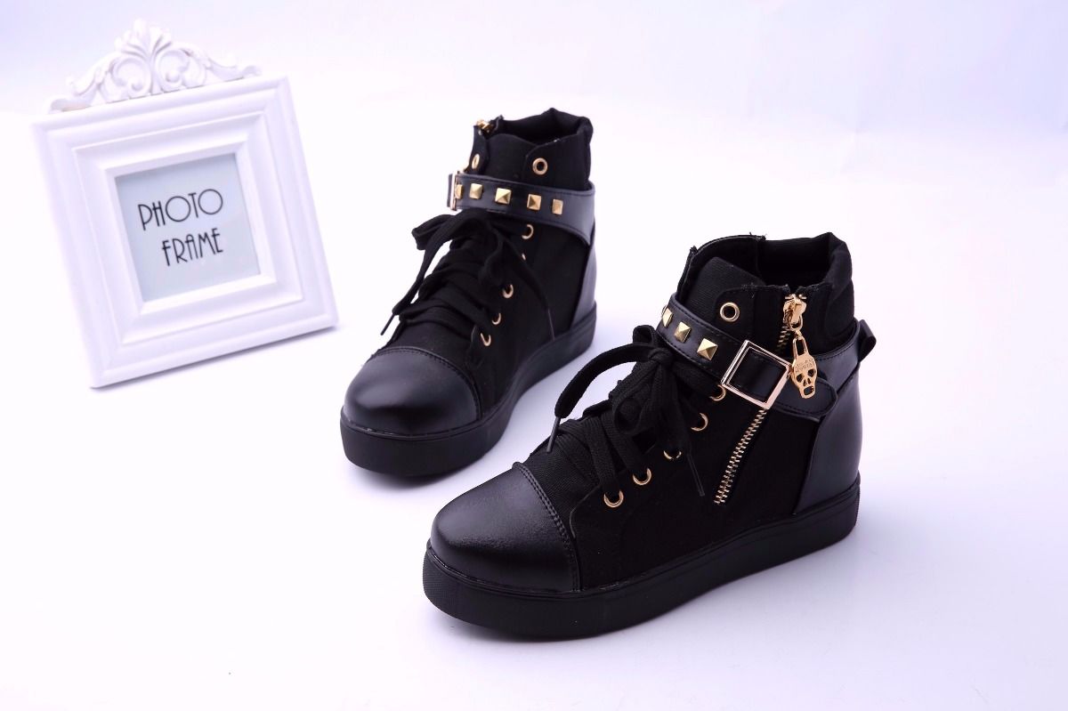 WOMEN'S ROCKER BOOT (white/black)